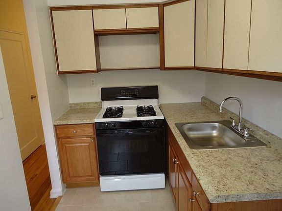 3rd image of 75-20 113th St #1R