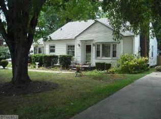 7040 Broad St, Rural Hall, NC 27045