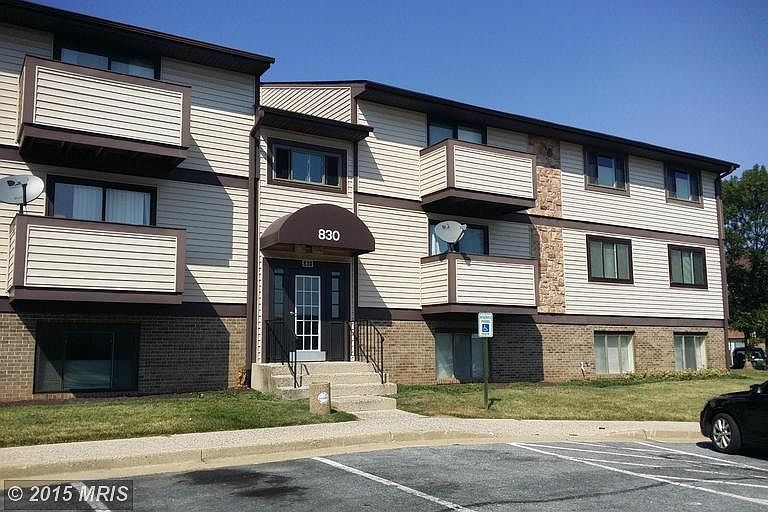 2nd image of 830 Heather Ridge Dr #F