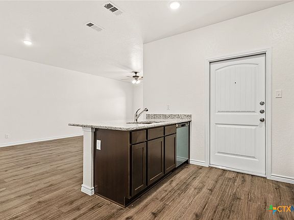 3rd image of 3414 Abraham Dr