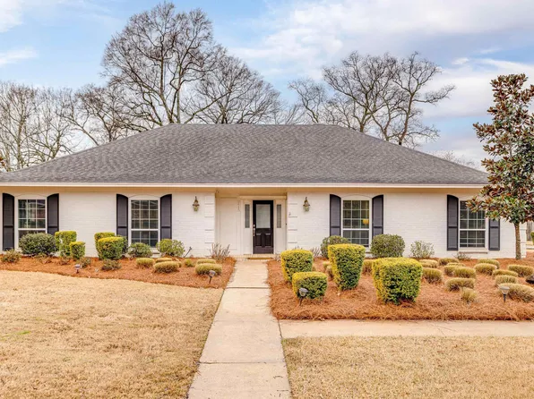 2415 Timberlane Dr, Monroe, LA 71201