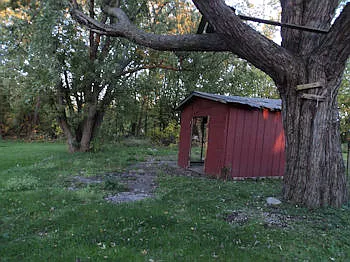 432 N Grand Ave — Photo 3