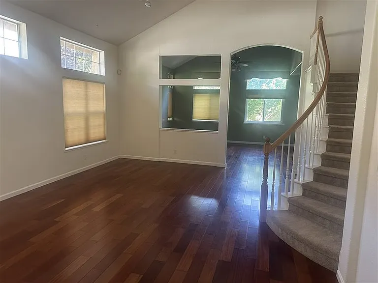 4013 Vistosa St — Photo 2