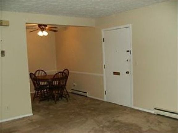4th image of 8200 Deepwood Blvd Unit 1