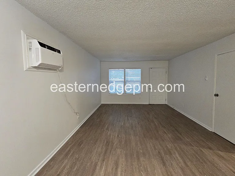 321 NW 8th Ave #315 — Photo 30