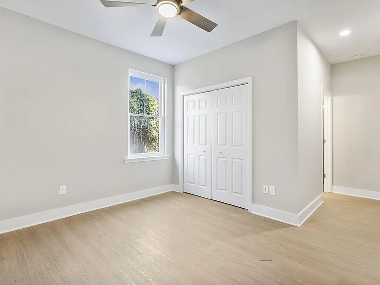 2028 Arbutus Ave — Photo 13