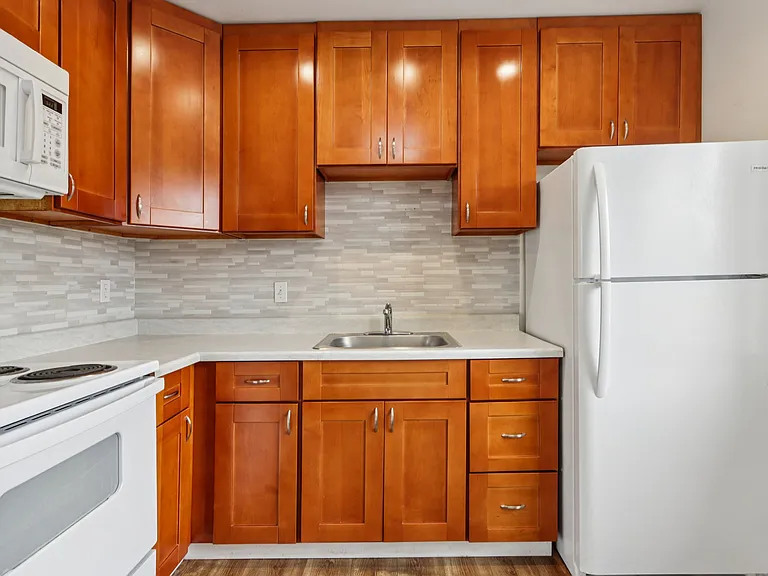 2234 Ellena Dr #2 — Photo 10