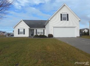 806 Farm View Dr, Burlington, NC 27215