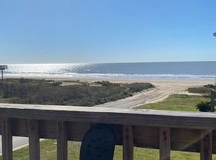 971 Smith Dr, Port Bolivar, TX 77617
