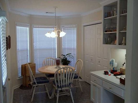 3rd image of 8700 Hallwood Dr