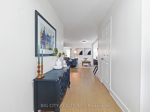 3rd image of 16 Amy Ct