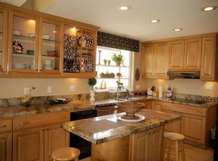 45860 Hopi Rd, Indian Wells, CA 92210