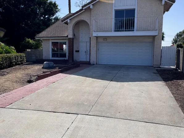 3672 Blackthorn St, Irvine, CA 92606