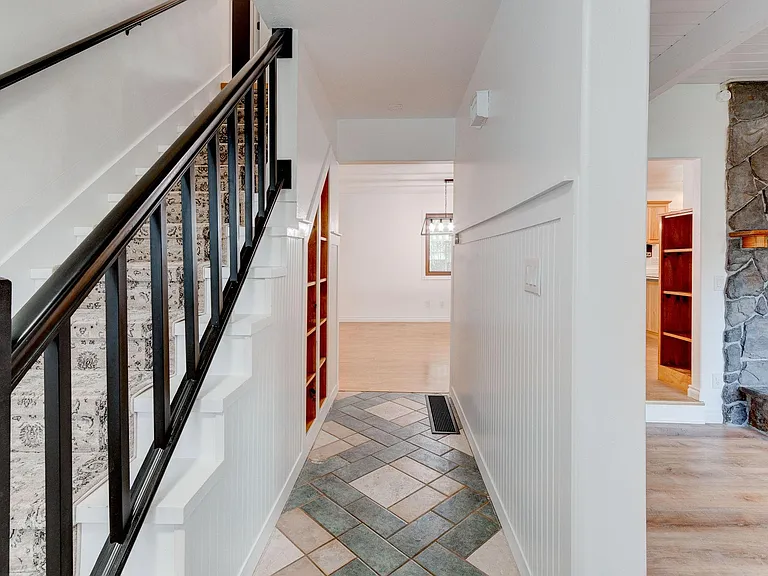 508 E Mission Dr — Photo 5