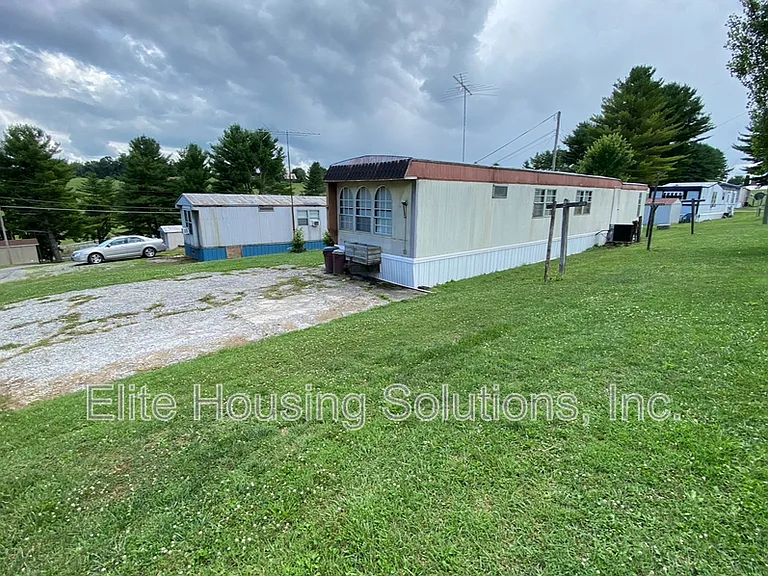 1380 Old Stage Rd #5 — Photo 14