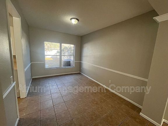 4th image of 1891 Valley Wood Way