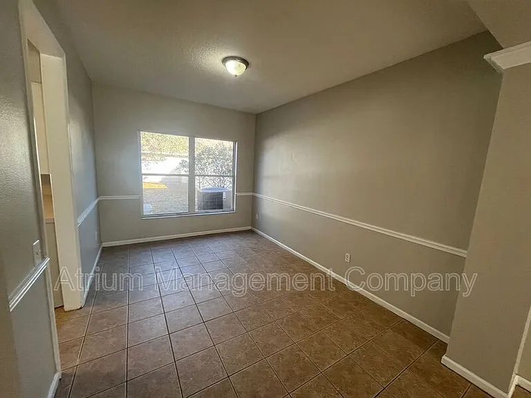 1891 Valley Wood Way — Photo 4