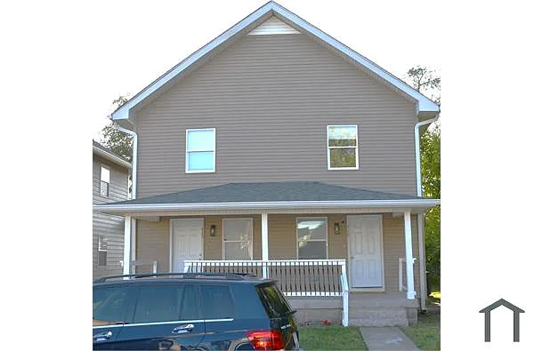 Building Photo - 420 Harlan St