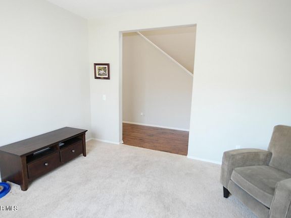 3rd image of 1285 Buttercup Way
