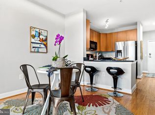 1633 N Colonial Ter APT 409, Arlington, VA 22209