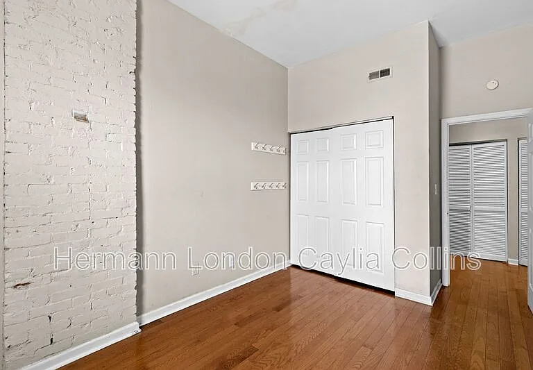 1708 S Tucker Blvd #B — Photo 12