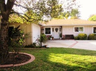 5117 Alhama Dr, Woodland Hills, CA 91364