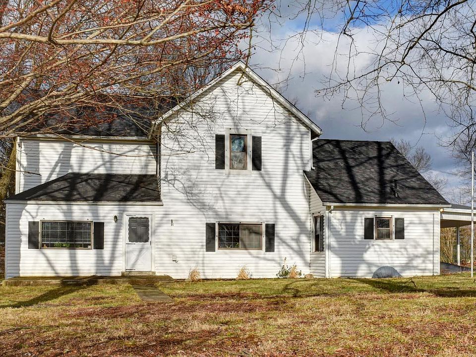 1st image of 3260 Glenoak Dr