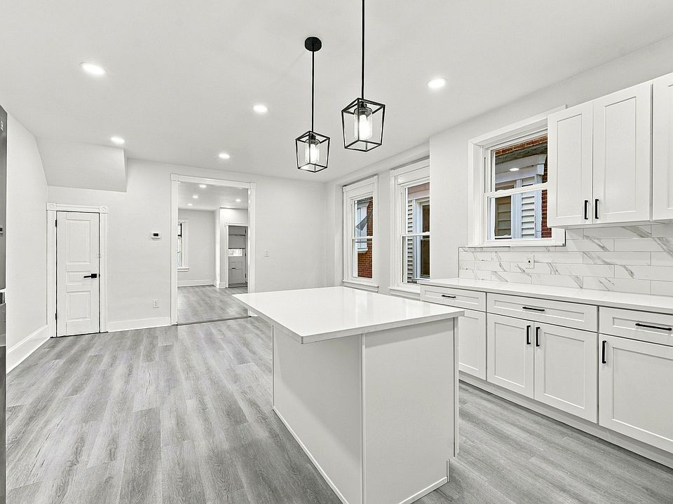 1st image of 6011 Callowhill St #2