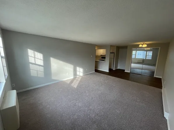 180 Main St APT 1203, Bridgewater, MA 02324