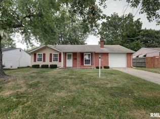 612 Meadow Lark Dr, Quincy, IL 62305