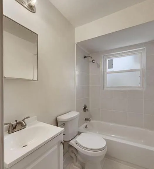 1218 Iron St — Photo 5
