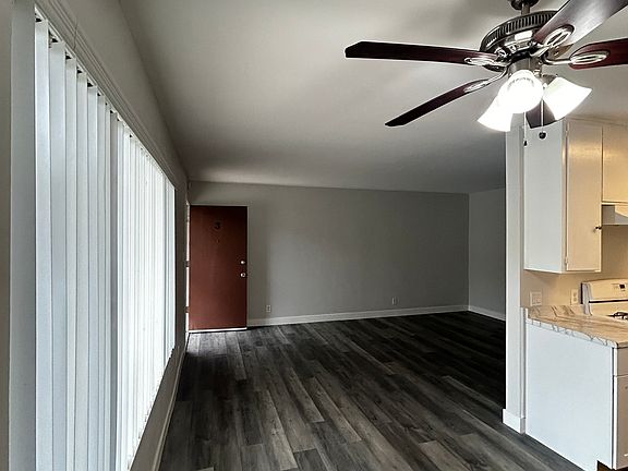 2nd image of 11111 Barclay Dr APT 3