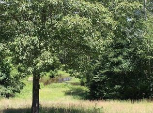 682 E Pond Meadow Rd, Westbrook, CT 06498