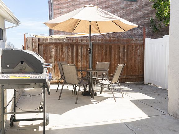 2nd image of 3122 Canon St #B