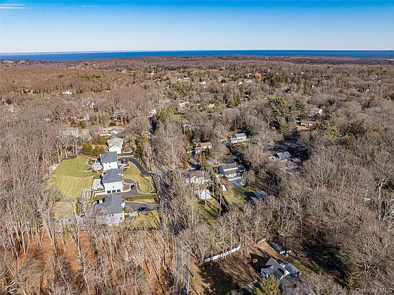 4th image of 562 Old Bridge Road