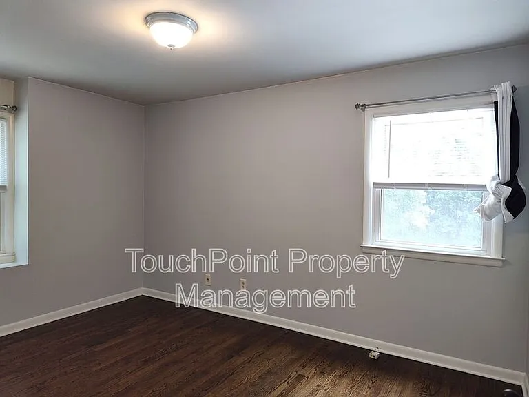 5812 Donegal Dr — Photo 16