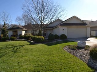 33069 Pebble Brook Dr, North Ridgeville, OH 44039