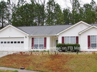 392 Shoal Cir, Lawrenceville, GA 30046
