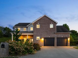 3698 Brody Ln, Ashland, KY 41102