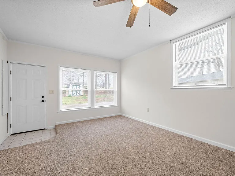2522 Timberwood Dr — Photo 21