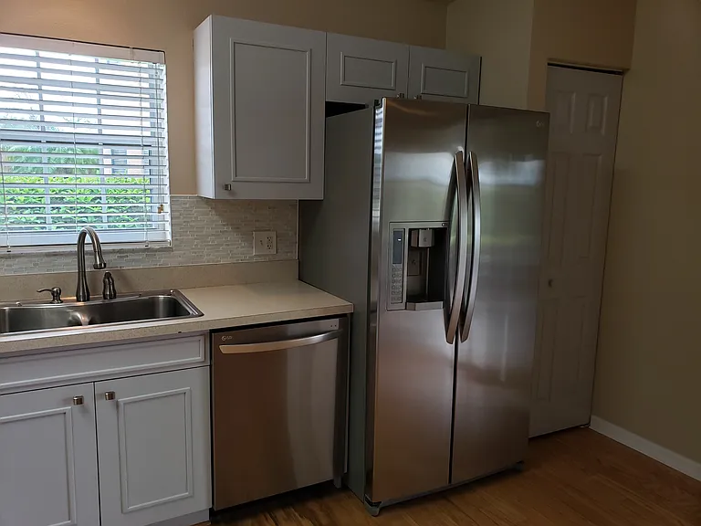 1608 Fairway Trce — Photo 5