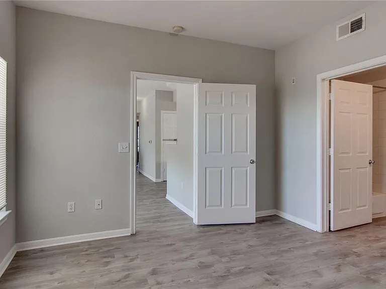 2320 Gracy Farms Ln #1131 — Photo 12