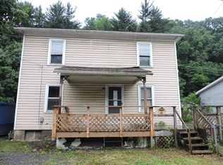 3392 Earl Core Rd, Morgantown, WV 26508