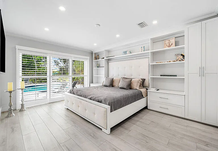 1733 Coral Gardens Dr — Photo 29
