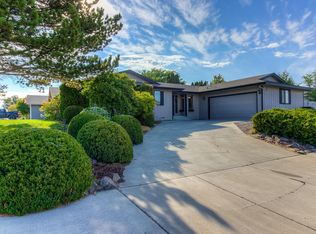 801 S 56th Ave, Yakima, WA 98908