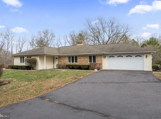 291 Green Hill Rd, Telford, PA 18969