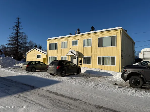 3217 Oregon Dr, Anchorage, AK 99517