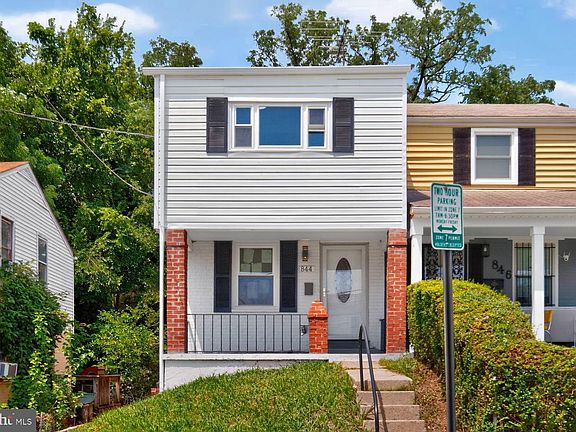 2nd image of 844 50th Pl NE