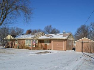 515 W 13th St, Ottawa, KS 66067