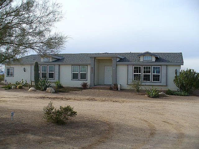 4 Acres
